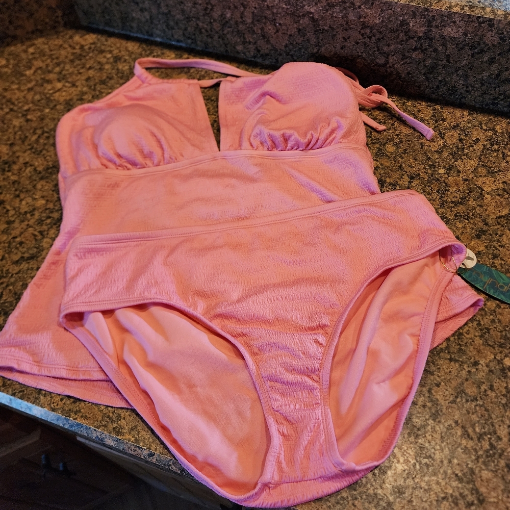 Mynah Tankini & Bikini Bottoms, 18W, NWT